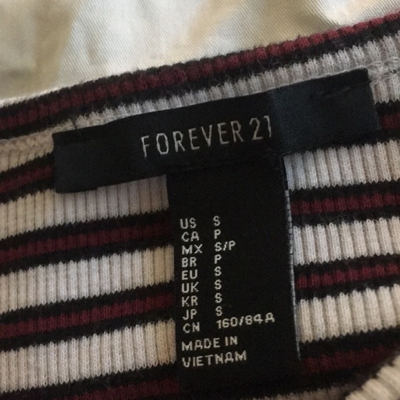 Striped Cropped Long Sleeve - Picture 2 of 2